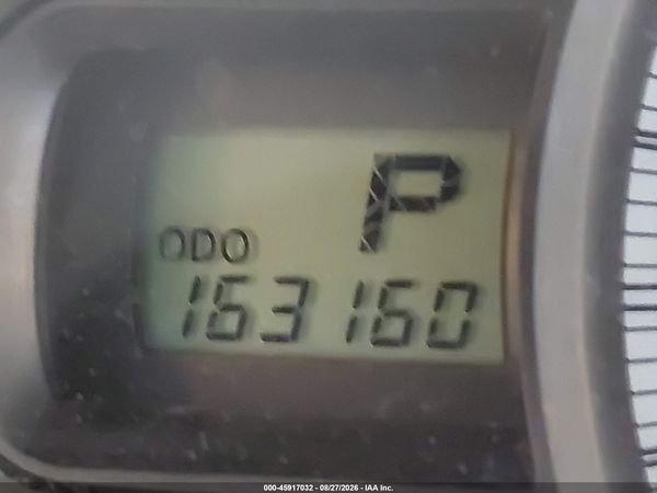 2013 TOYOTA SIENNA LE V6 8 PASSENGER — I118