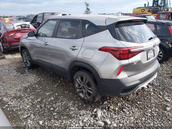 2021 KIA SELTOS LX