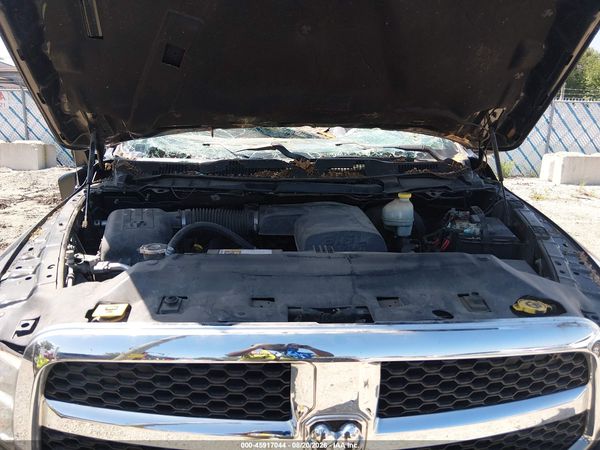 2016 RAM 1500 SLT — I10