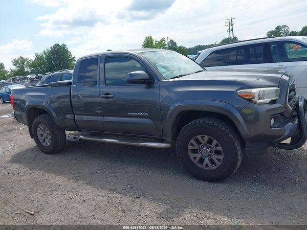 2016 TOYOTA TACOMA SR5