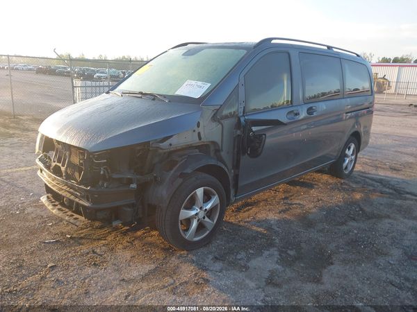 2016 MERCEDES-BENZ METRIS