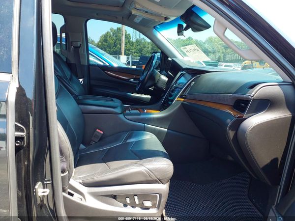 2017 CADILLAC ESCALADE ESV LUXURY