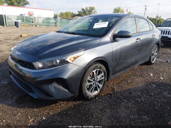 2023 KIA FORTE LXS
