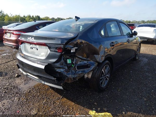 2023 KIA FORTE LXS