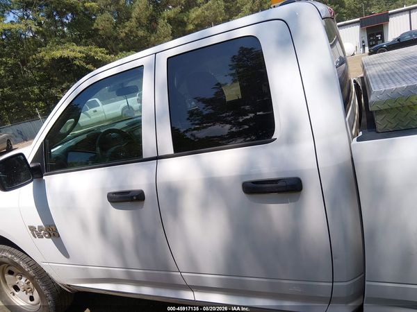 2017 RAM 1500 TRADESMAN  4X4 6'4 BOX