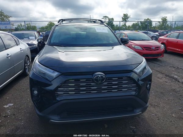 2025 TOYOTA RAV4 LIMITED