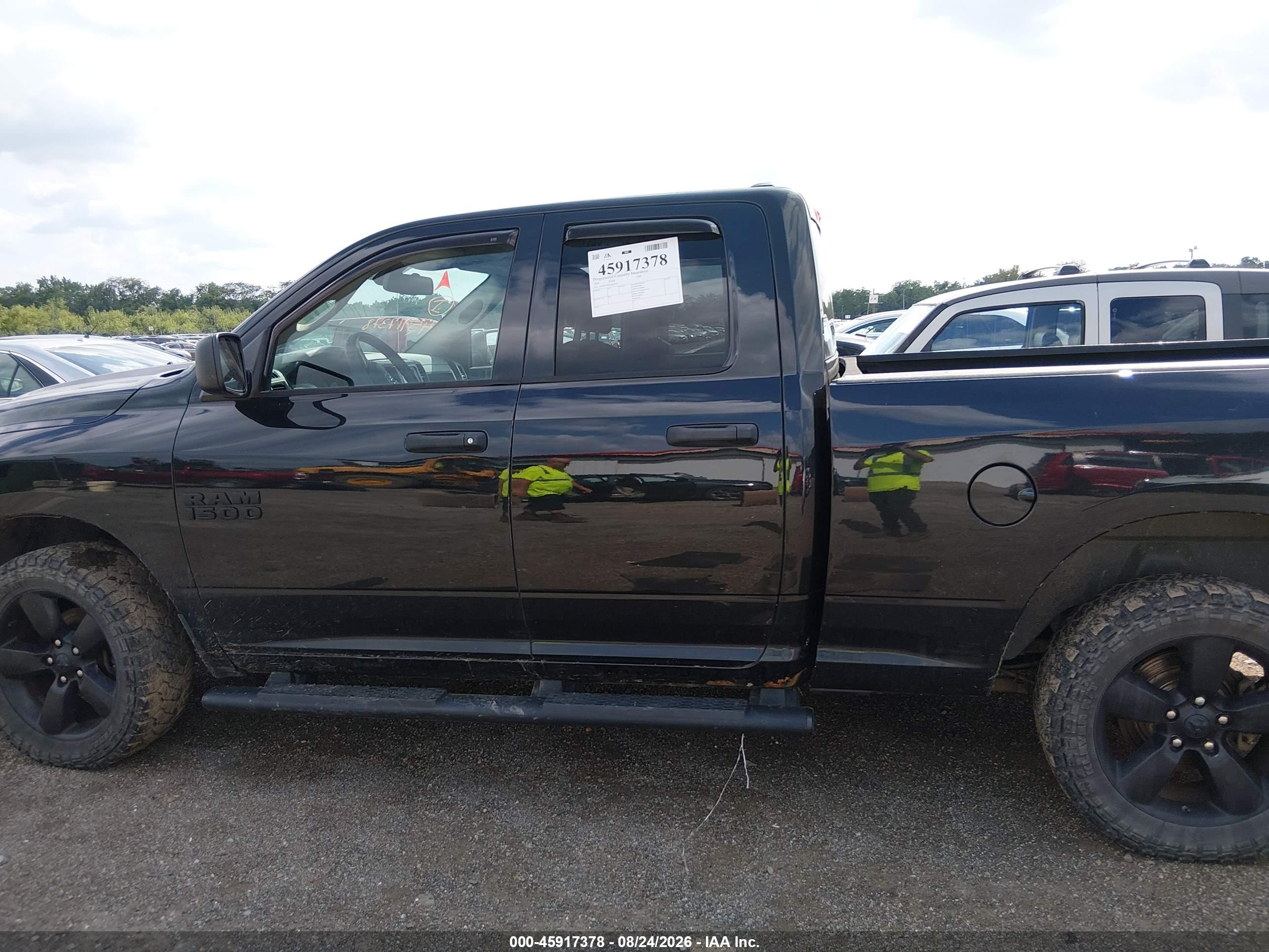 2016 RAM 1500 EXPRESS