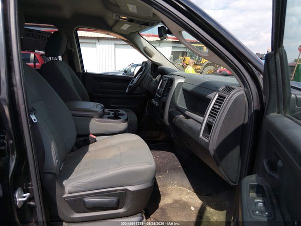 2016 RAM 1500 EXPRESS