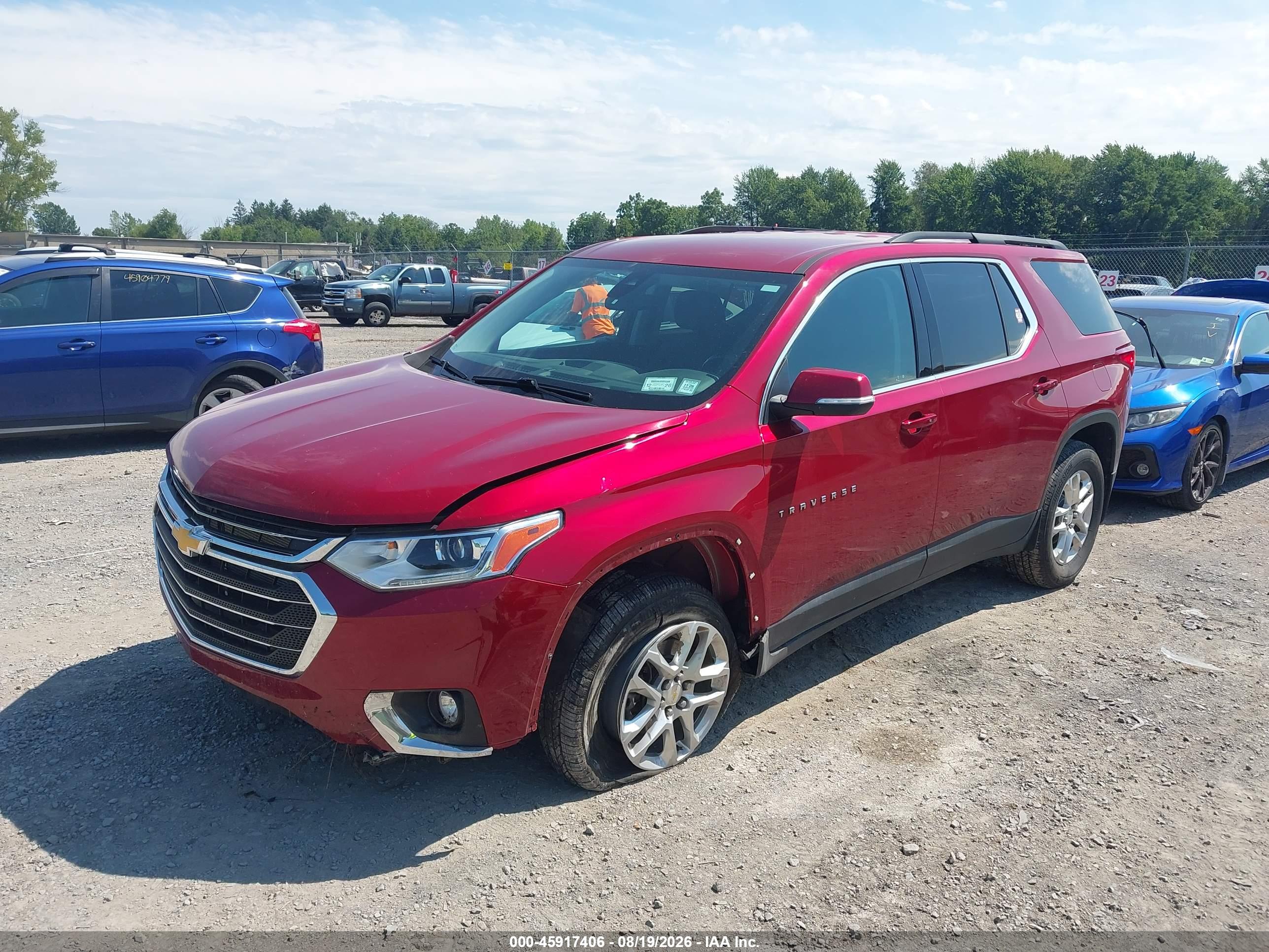2021 CHEVROLET TRAVERSE AWD LT CLOTH — I2