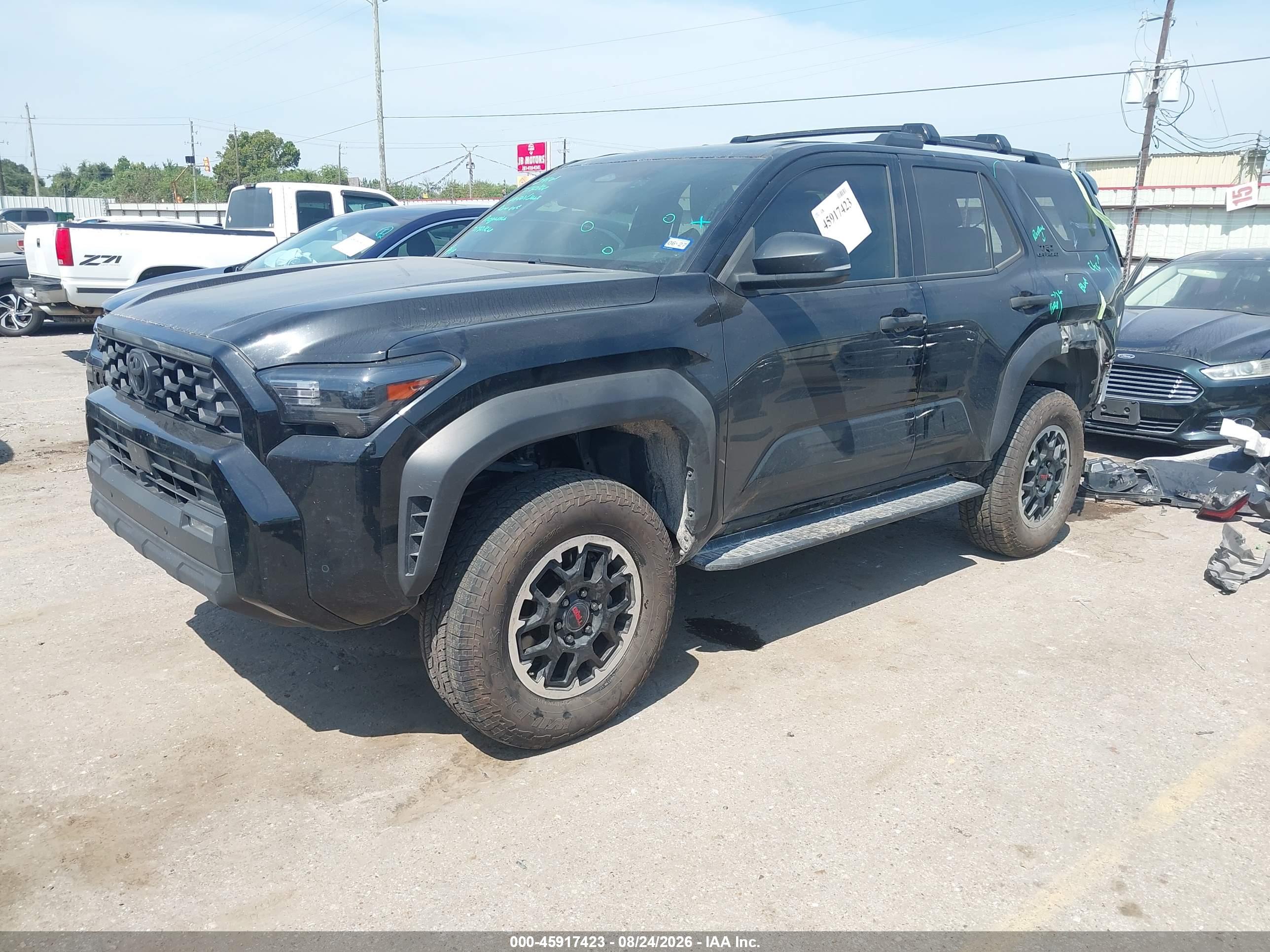 2025 TOYOTA 4RUNNER TRD OFF ROAD — I2