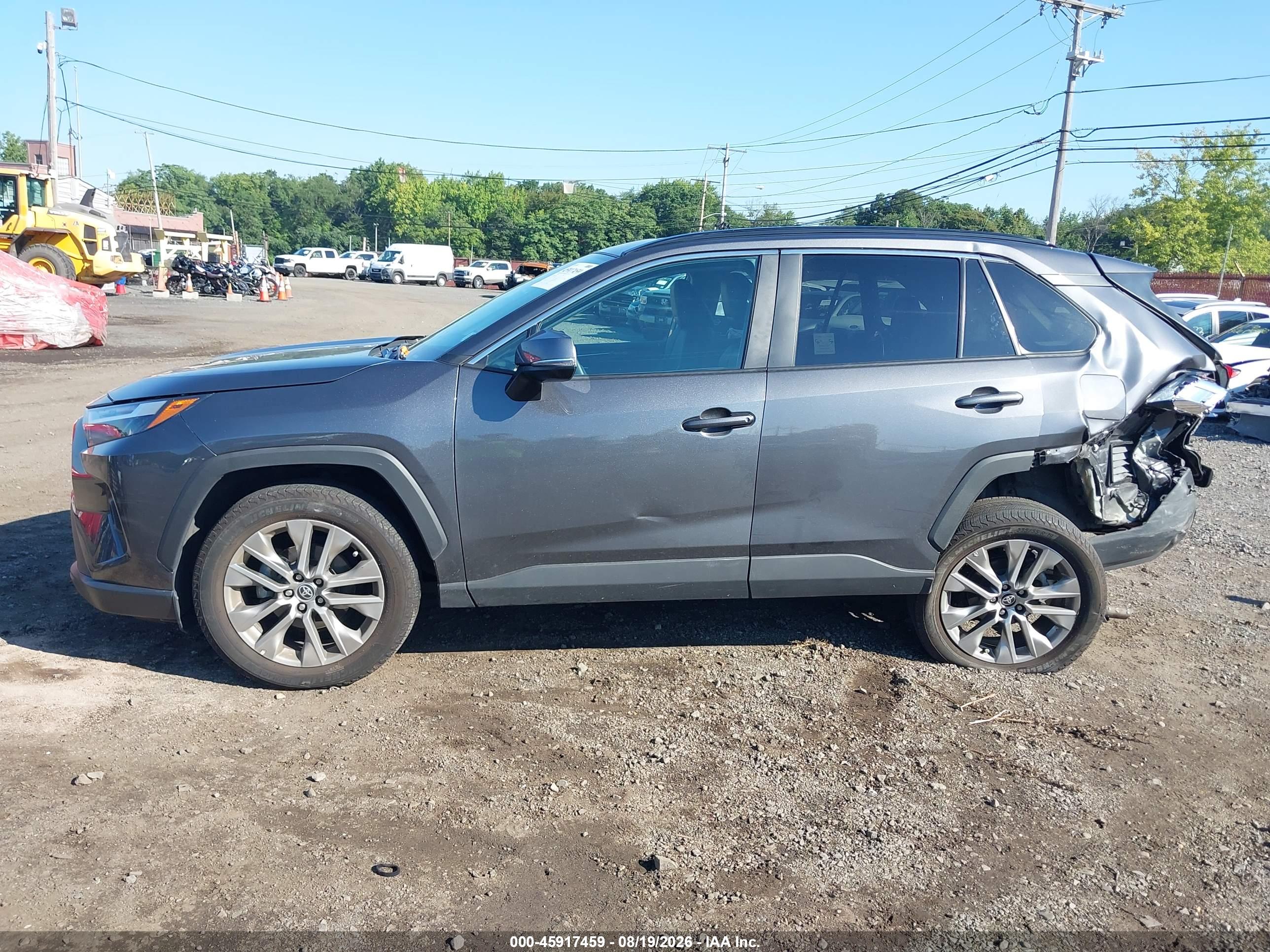 2025 TOYOTA RAV4 XLE PREMIUM