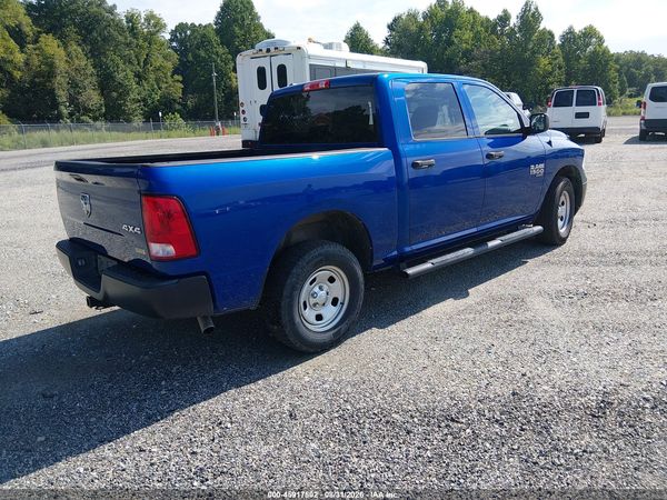 2019 RAM 1500 CLASSIC TRADESMAN  4X4 5'7 BOX