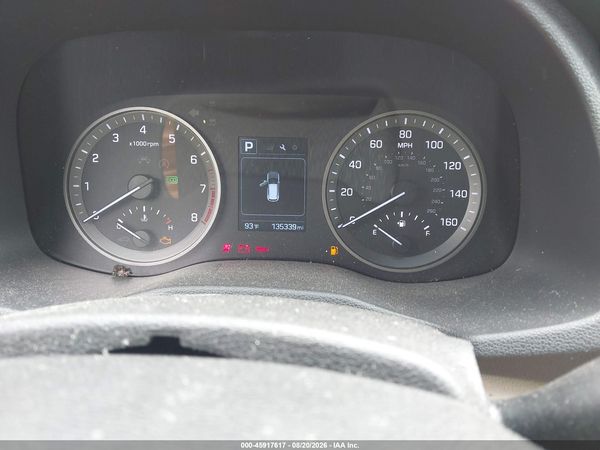 2016 HYUNDAI TUCSON SE