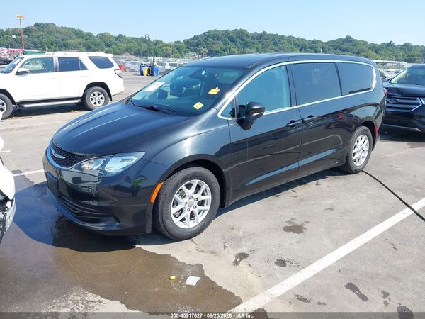 2017 CHRYSLER PACIFICA — I2