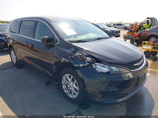 2017 CHRYSLER PACIFICA TOURING — I6