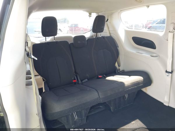 2017 CHRYSLER PACIFICA TOURING — I152