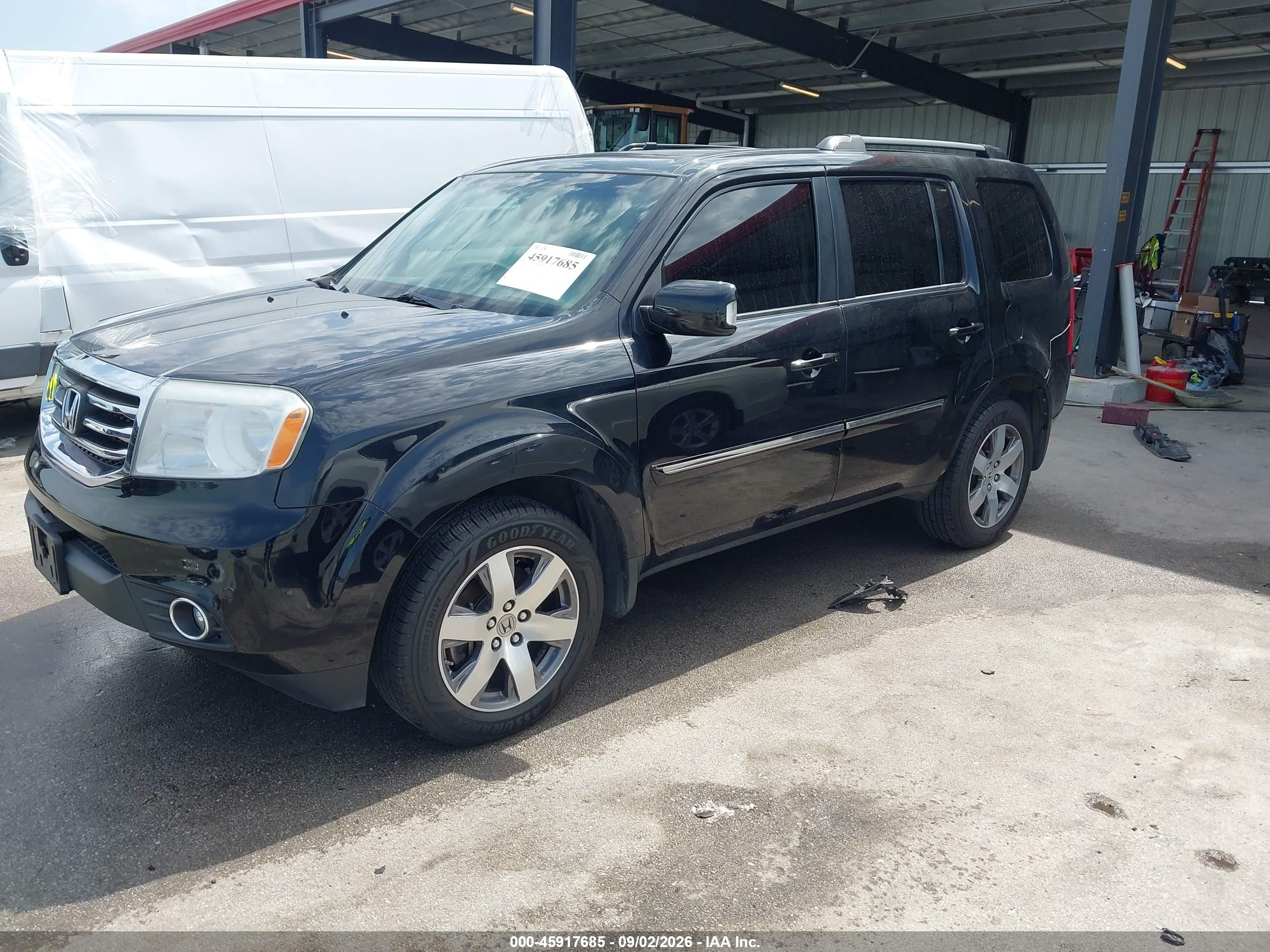 2015 HONDA PILOT TOURING — I2
