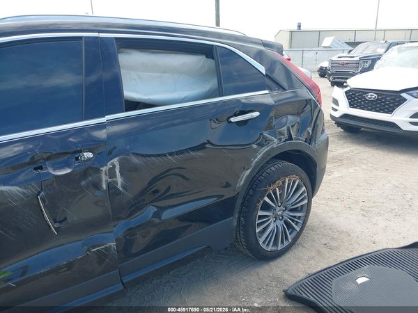 2024 CADILLAC XT4 FWD PREMIUM LUXURY