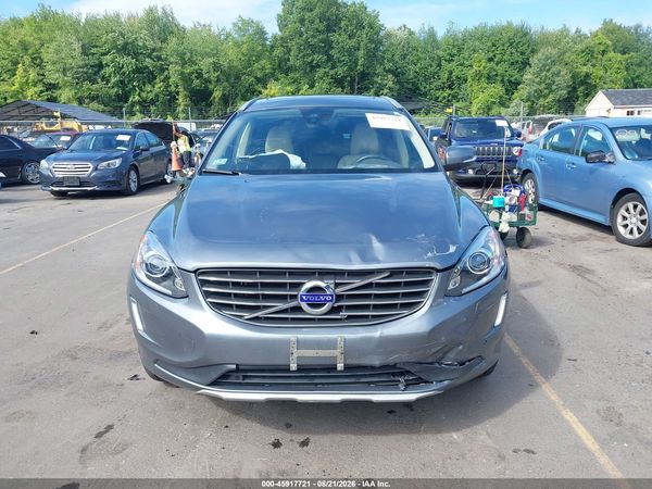 2017 VOLVO XC60 T6 INSCRIPTION