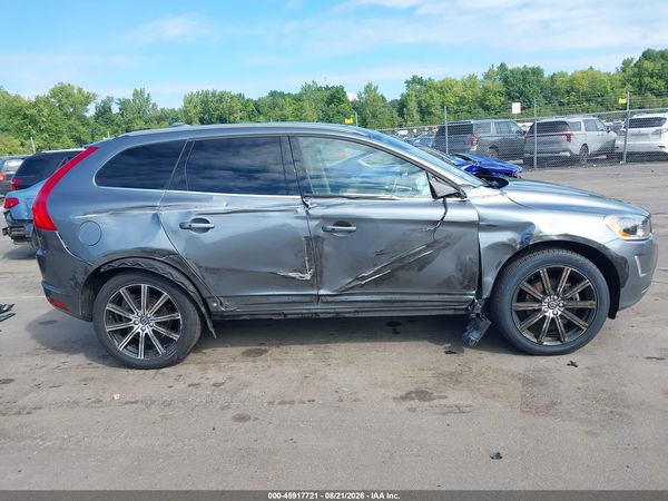 2017 VOLVO XC60 T6 INSCRIPTION