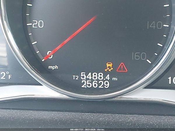 2017 VOLVO XC60 T6 INSCRIPTION