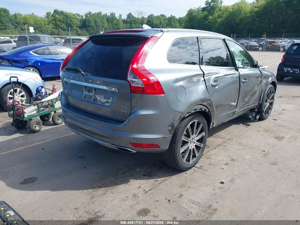 2017 VOLVO XC60 T6 INSCRIPTION