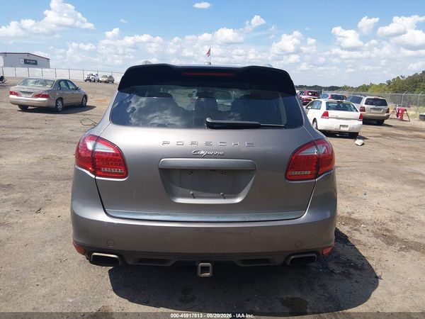 2012 PORSCHE CAYENNE