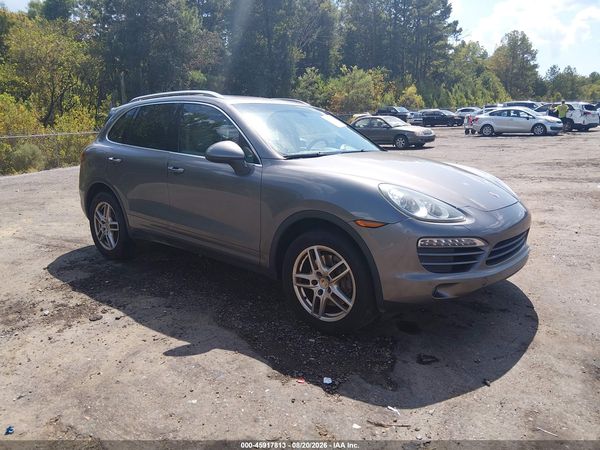 2012 PORSCHE CAYENNE