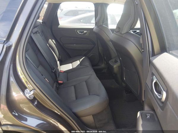 2025 VOLVO XC60 B5 PLUS — I8
