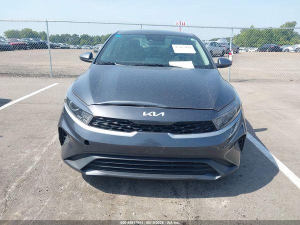 2024 KIA FORTE LX