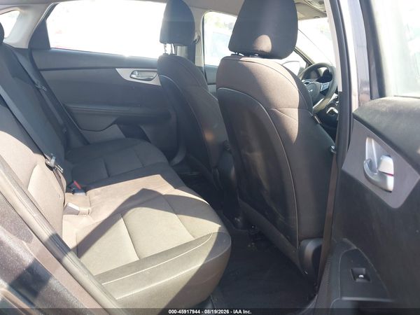 2024 KIA FORTE LX
