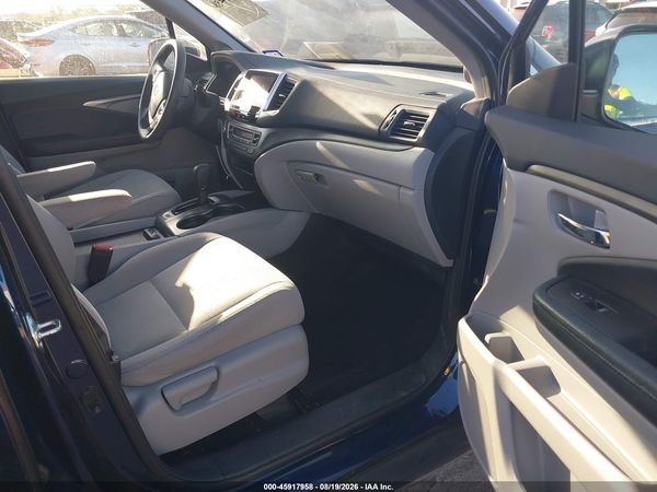 2017 HONDA PILOT EX