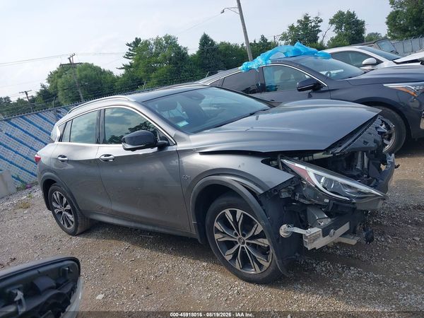 2018 INFINITI QX30 PREMIUM