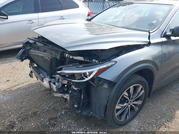 2018 INFINITI QX30 PREMIUM