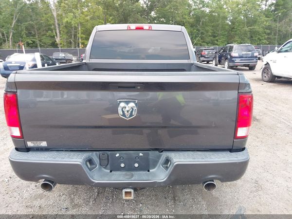 2016 RAM 1500 ST — I119