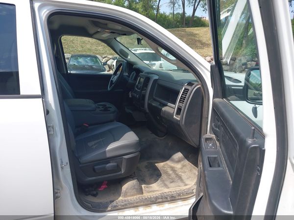 2017 RAM 1500 TRADESMAN  4X4 6'4 BOX — I5