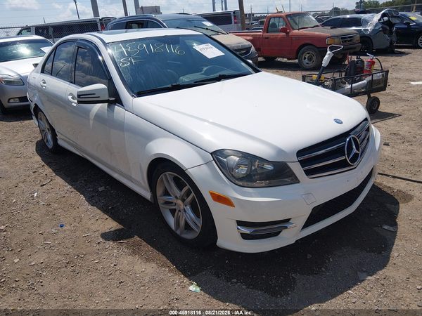 2014 MERCEDES-BENZ C 250 SPORT