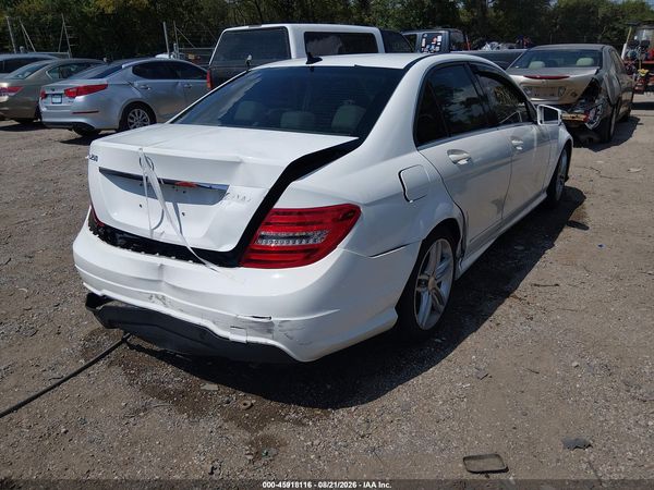 2014 MERCEDES-BENZ C 250 SPORT
