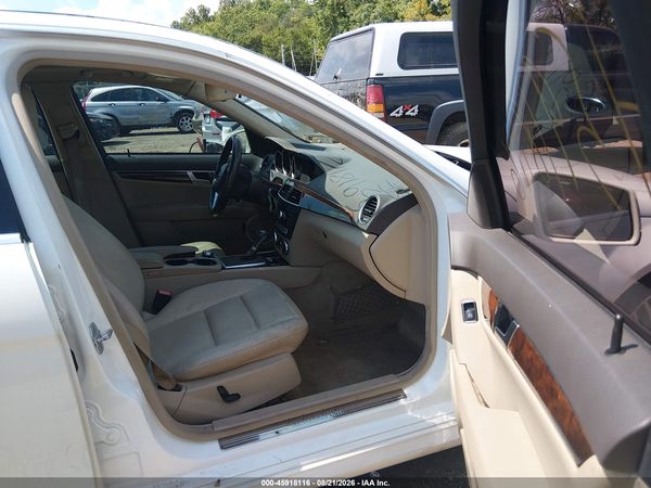 2014 MERCEDES-BENZ C 250 SPORT