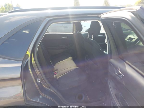 2018 FORD EDGE SE — I8