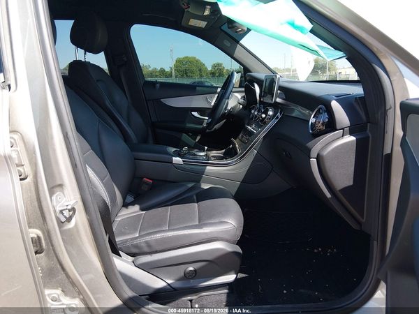 2019 MERCEDES-BENZ GLC 300 4MATIC
