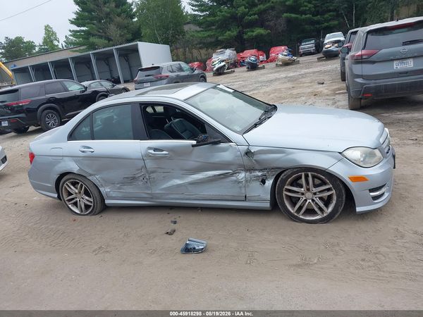 2013 MERCEDES-BENZ C 300 SPORT 4MATIC