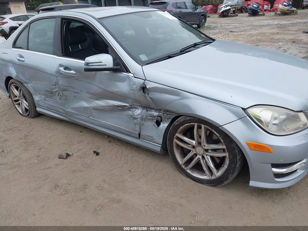 2013 MERCEDES-BENZ C 300 SPORT 4MATIC