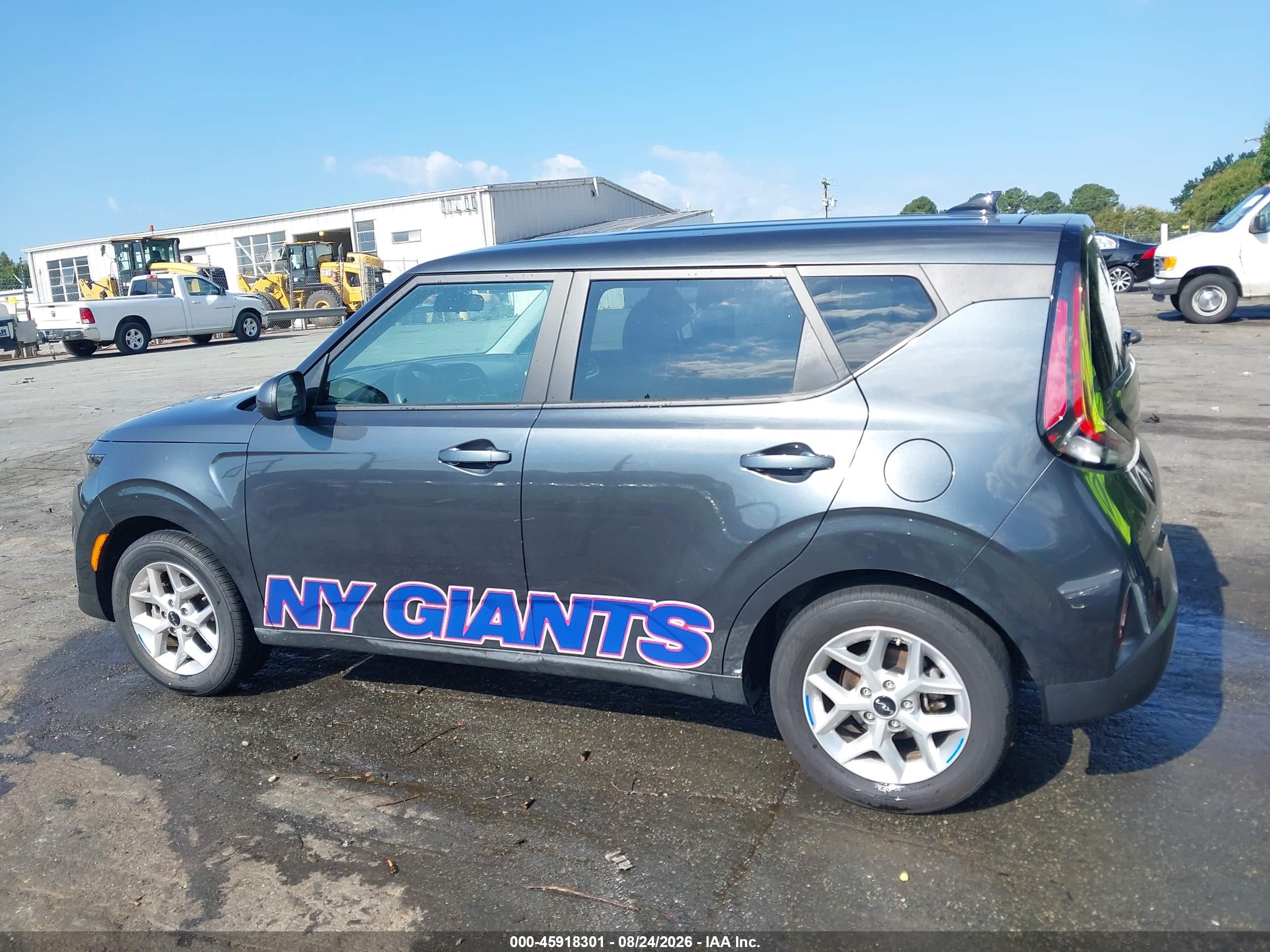 2025 KIA SOUL LX