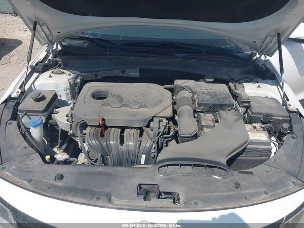 2016 KIA OPTIMA LX — I10