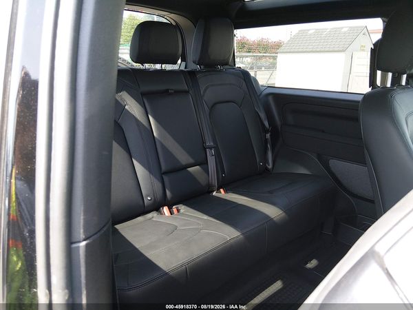 2023 LAND ROVER DEFENDER 90 S