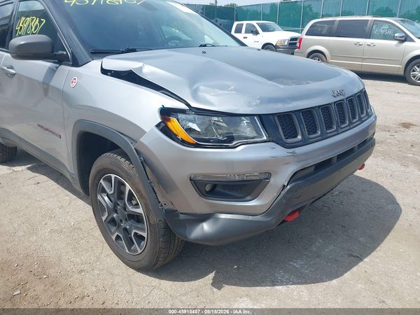 2019 JEEP COMPASS TRAILHAWK 4X4