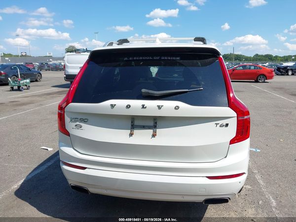 2016 VOLVO XC90 T6 MOMENTUM