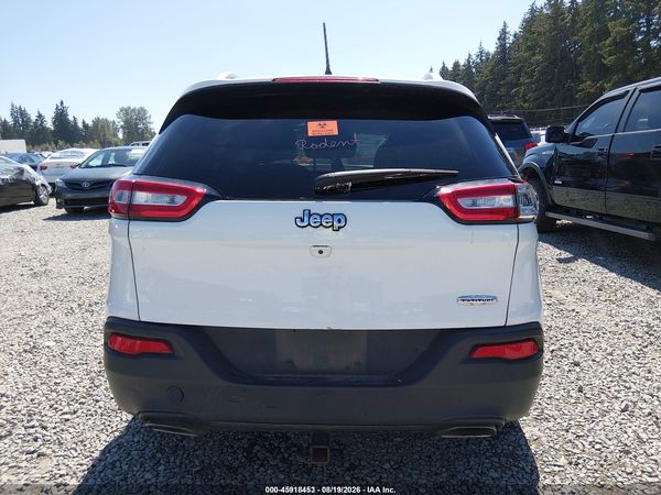 2018 JEEP CHEROKEE LATITUDE FWD