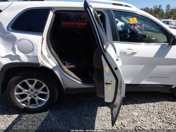 2018 JEEP CHEROKEE LATITUDE FWD